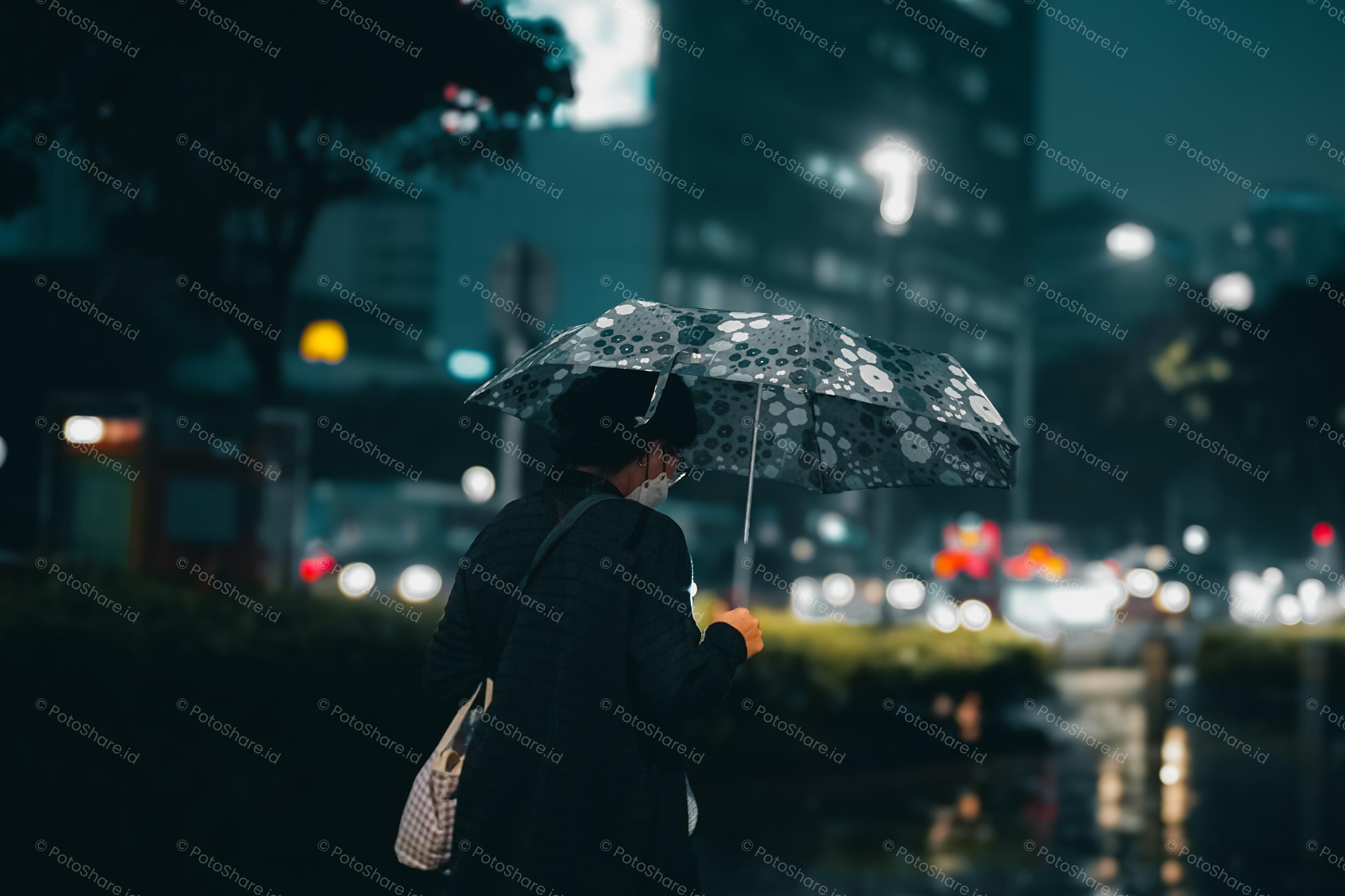 Benhil Night Life